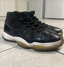 Jordan | Retro | OGs | Size 9.5