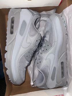 Nike  air max 90  grey new in box sz 10