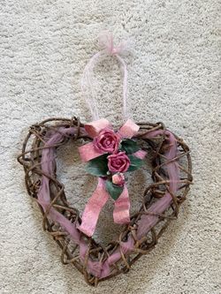 Beautiful rattan/wicker Hanging Heart
