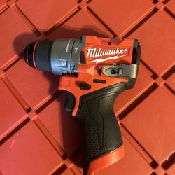 12 v hammer drill milwaukee fuel 