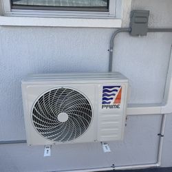Split  Air Conditioning 