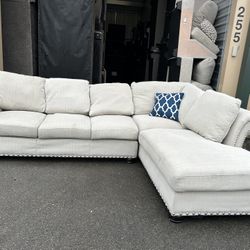 Sectional Couch 