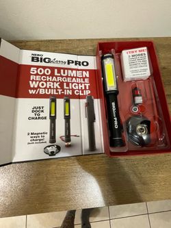 Rechargeable flash light 500 lumens