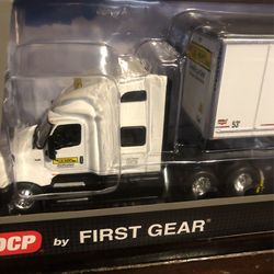 j.b hunt truck and trailer 1 64 scale for Sale in Los Angeles CA