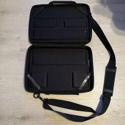 Black Bump Armor Laptop Case