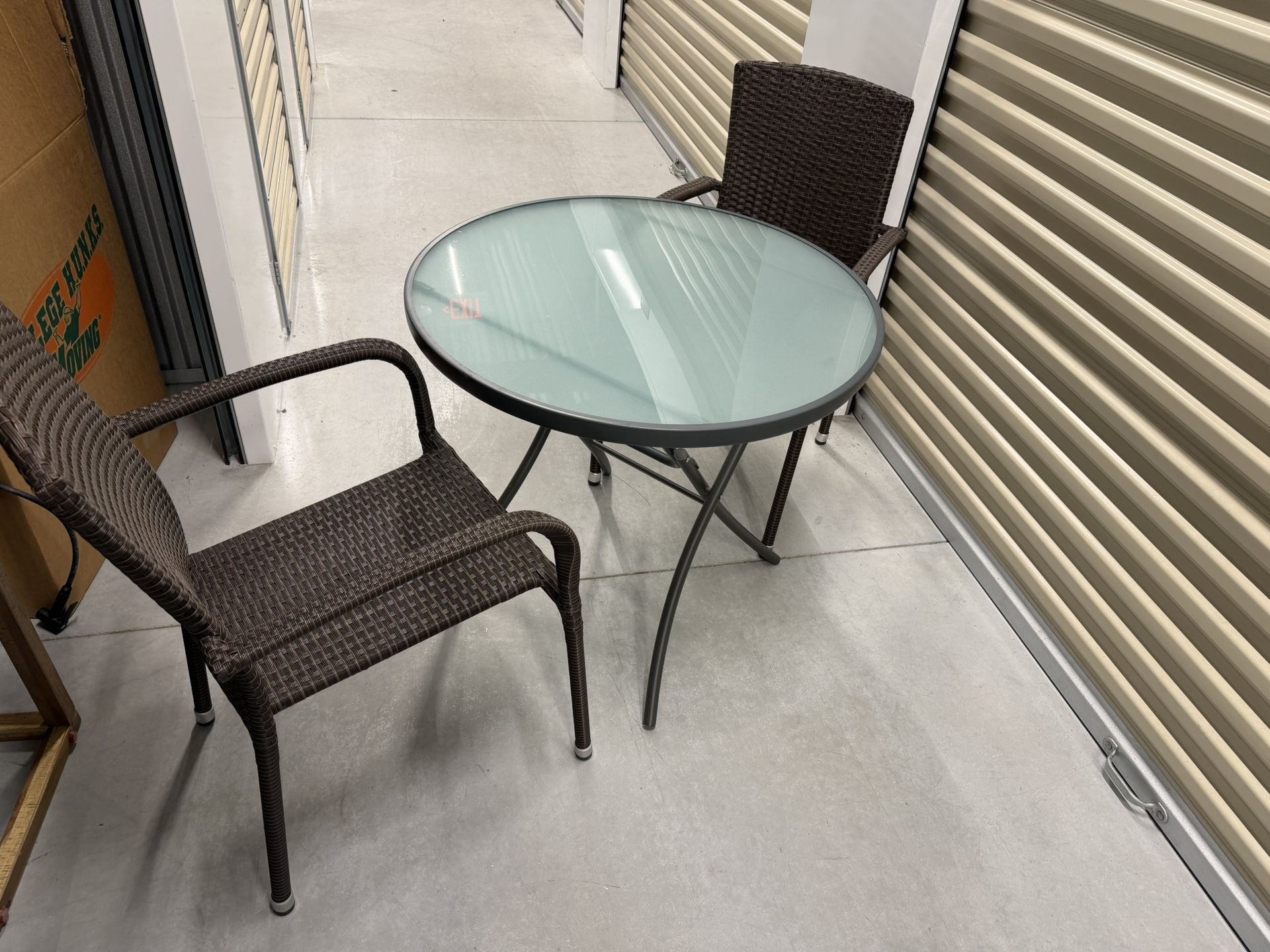 New Condition No Damage All Weather Resin indoor or outdoor pation furniture
