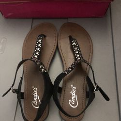 Candie’s Women Strapped Sandals