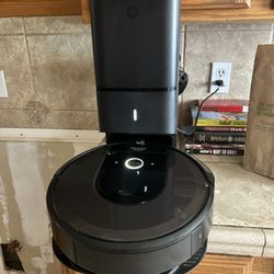 it’s a roomba i7 self cleaning 