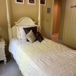 Beautiful Princess Three Piece Bedset (Bed, Armoire, Nightstand)