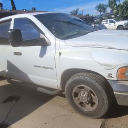 2005 Dodge Ram 2500 Cummins 5.9 Needs Transmission Work