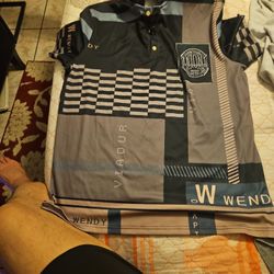  Playera  Esta Muy Bonita