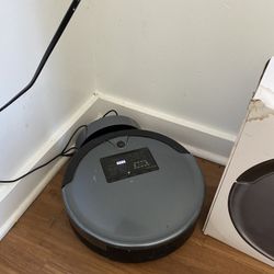 Robotic Vacuum Bobsweep Pet Hair Plus