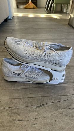 Nike flyknit racer size 10 (men)