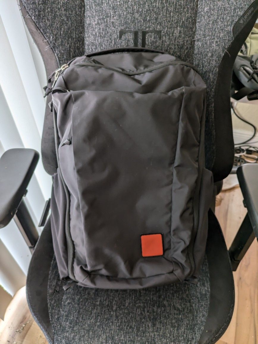 Evergoods Civic Travel Bag CTB 35 Backpack