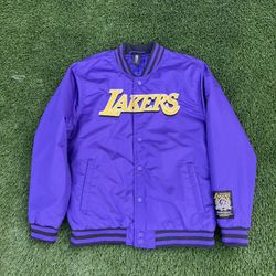 Lakers Jacket Official Size Medium Brand New 