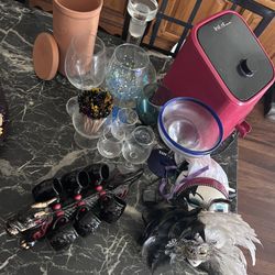 Free Misc Stuff Must Take All (PENDING PICK UP)