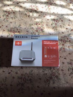 Belkin F5D7230-4 54 Mbps 4-Port 10/100 Wireless G Router (F5D7230DE4) Package Includes Wireless G Router Power Supply User Manual Quick Installa