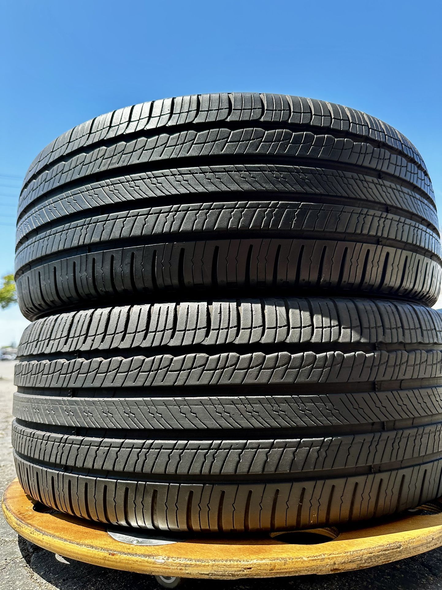 235 45 18 Michelin PRIMACY MXM4 FOAM 235/45/18 Used Tires 235/45R18