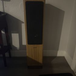 Vintage Pair Sony SS-TL3  3-Way Floor Speakers