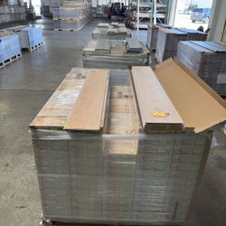 Up $0.99/sq ft 5.5mm~10mm Luxury Vinyl Plank Flooring SPC Flooring Click Locked Wholesale Price