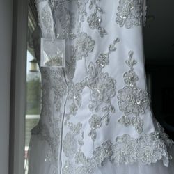 Wedding Dress Size 12, Never Worn