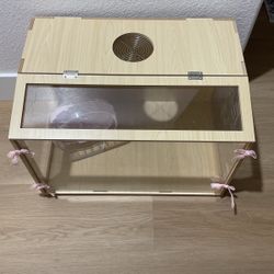 Medium Hamster Box With Spinning Wheels