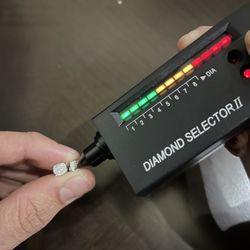 VVS1 SILVER 2CT MOISSANITE OVAL EARRINGS 