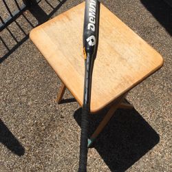 DeMarini CF4 Pitch Black Plus 2 1/4” softball bat 26oz 34” 