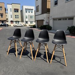 4x Wood / plastic Mid Century BAR STOOLS