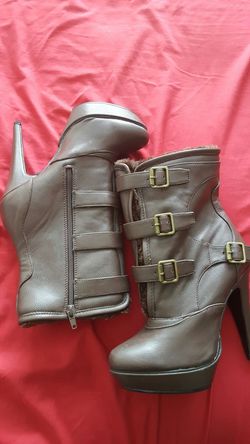 Just fabulous sz8 fall/winter fashion boots