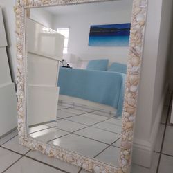 Shell Mirror
