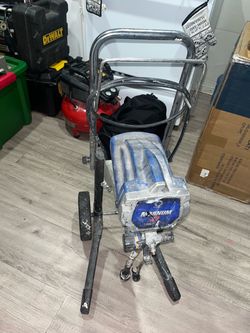 Graco Magnum X7 Airless Paint Sprayer