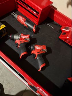 Brand new Milwaukee m12