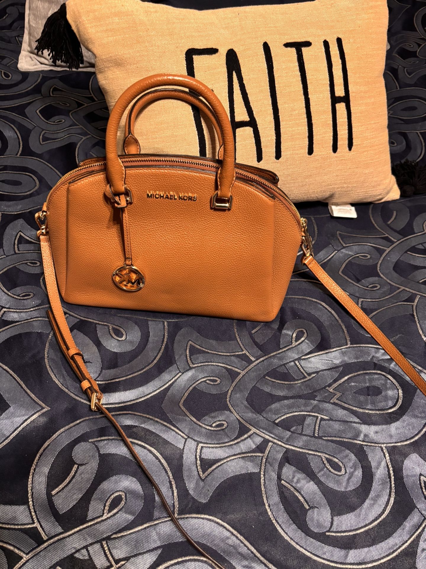 Beautiful MK Purse And wristlet Wallet