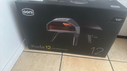 Ooni pizza oven