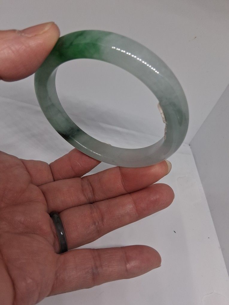 Certified Grennicy Jade Jadeist Bangle Size 58mm