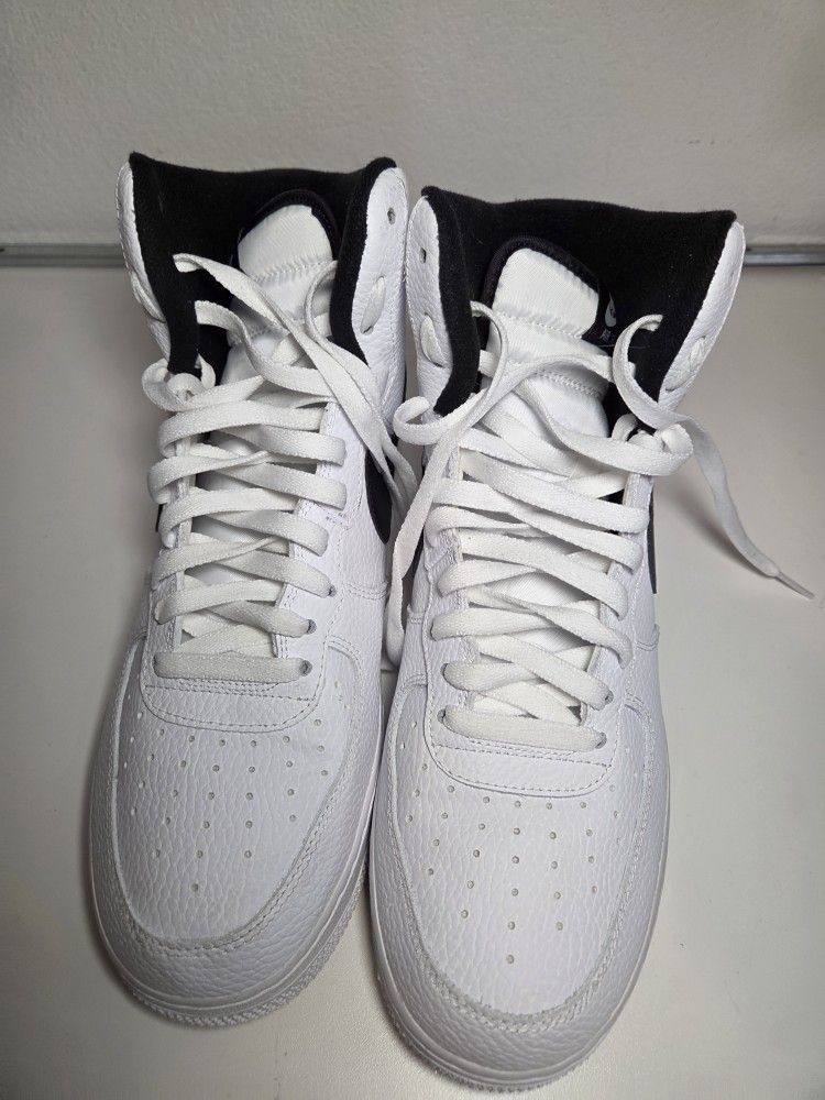 Nike Air Force 1, Men's Size 10.5. Like New