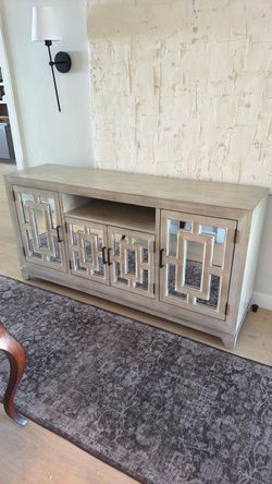Console table