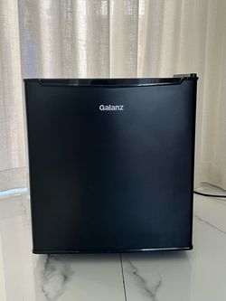 Galanz Mini Fridge Black Compact