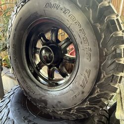 LT285/75R16 BF GOODRICH ALL TERRAIN T/A