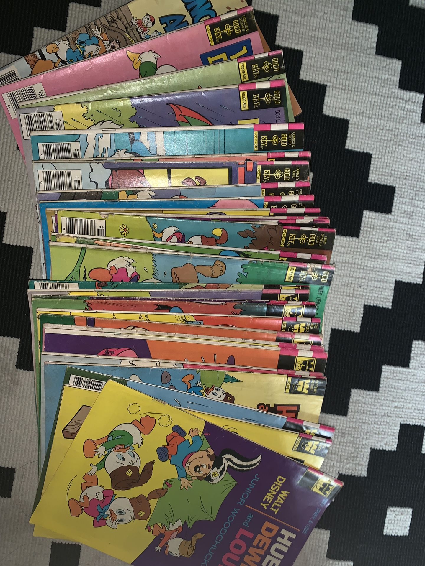 Collection of Disney & Uncle Scrooge comics