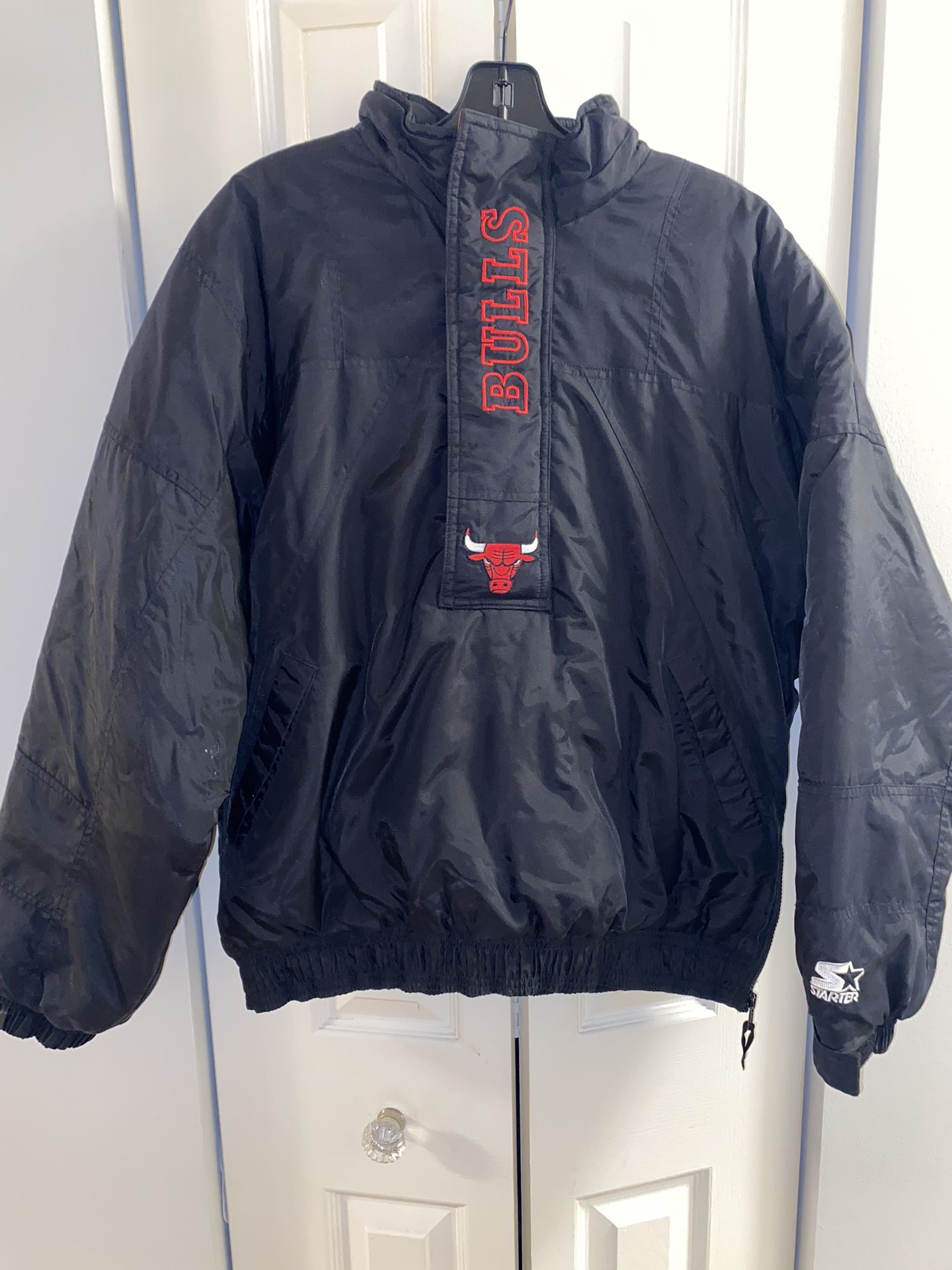 Vintage Bulls Starter Jacket, Size M