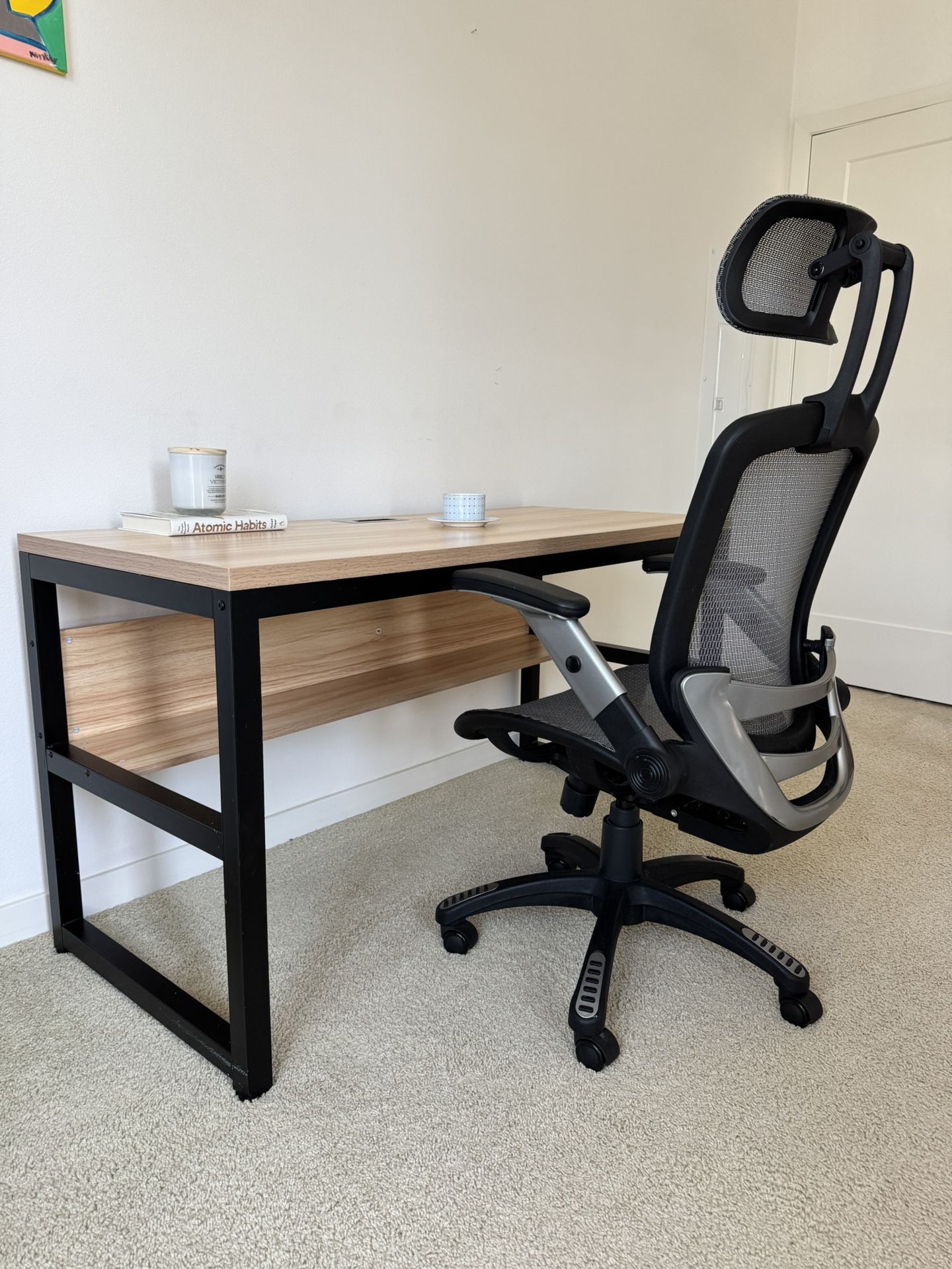 Office Chair with Headrest