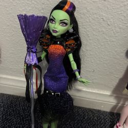 Casta Fierce Doll