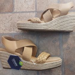 BRAND NEW ORTHOLITE WEDGES/SIZE 6.5