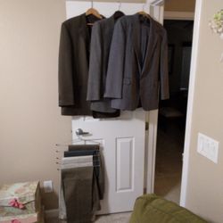 Mens Nice Quality Suits, Slacks, Shirts