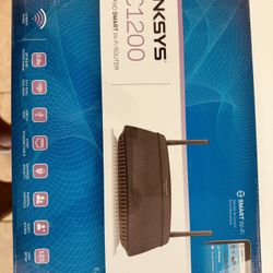Router Linksys AC200