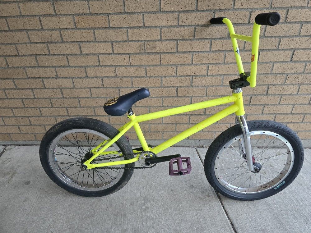 Custom S&M BMX BIKE