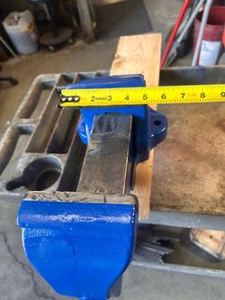 Bench Vise