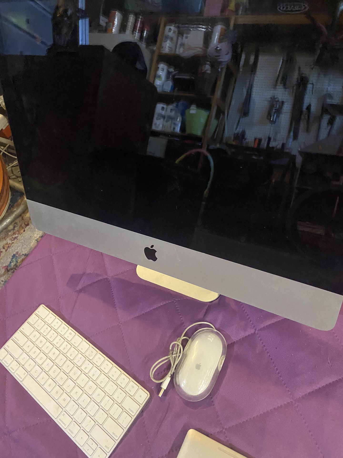 Apple Monitor Bluetooth Keyboard And Mouse. As Is